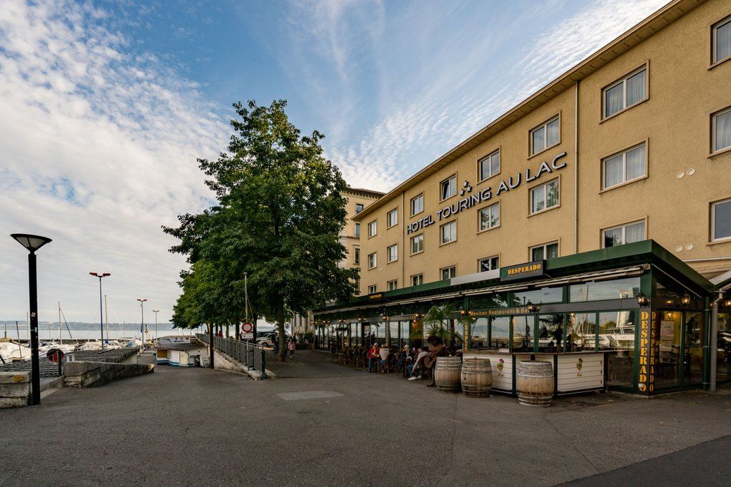 Touring Au Lac Neuenburg Exterior foto