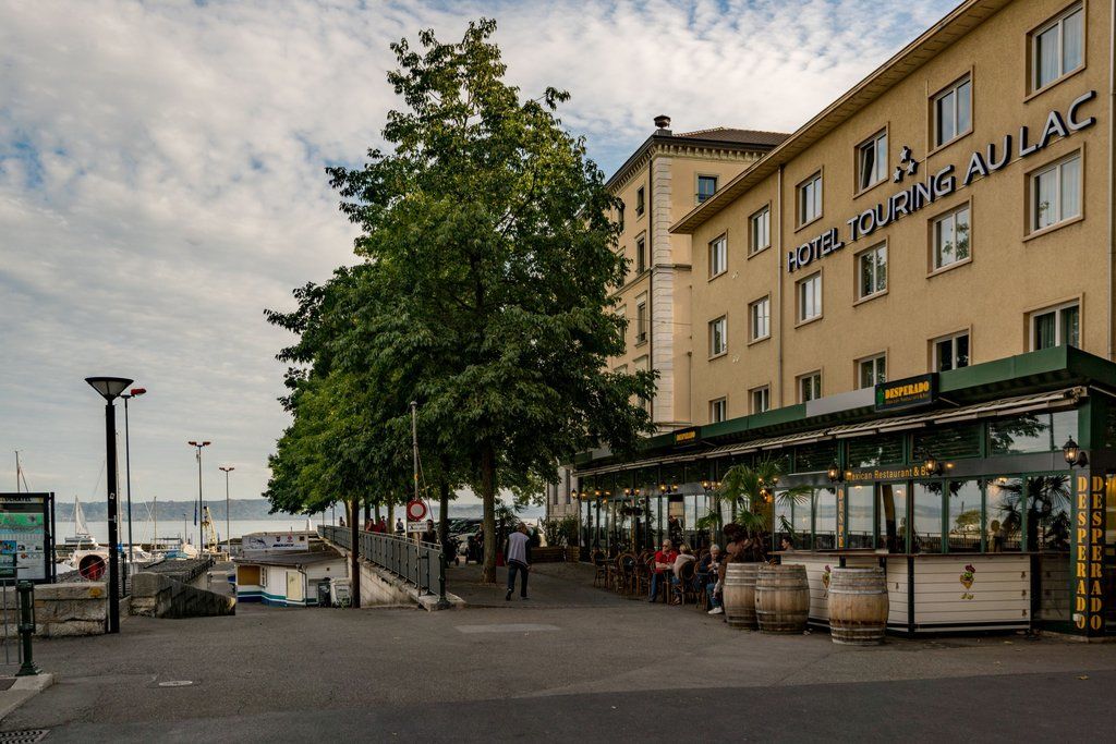 Touring Au Lac Neuenburg Exterior foto